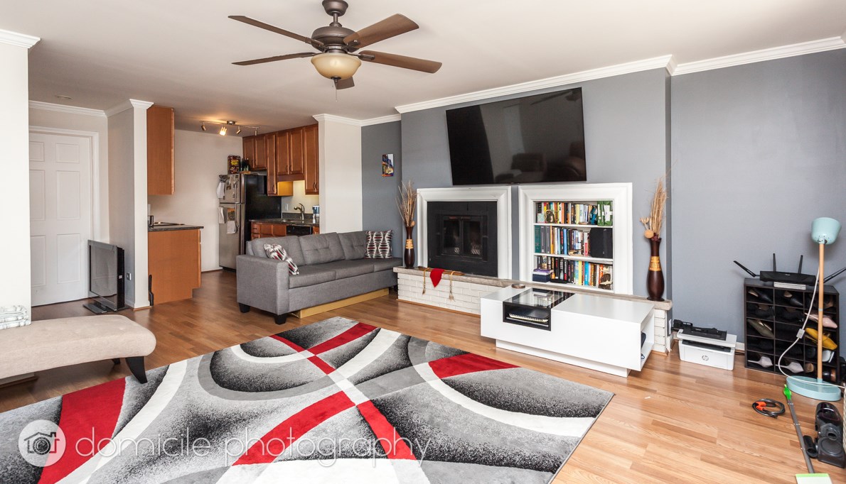 163 W Division St Apt 212, Chicago, IL 60610