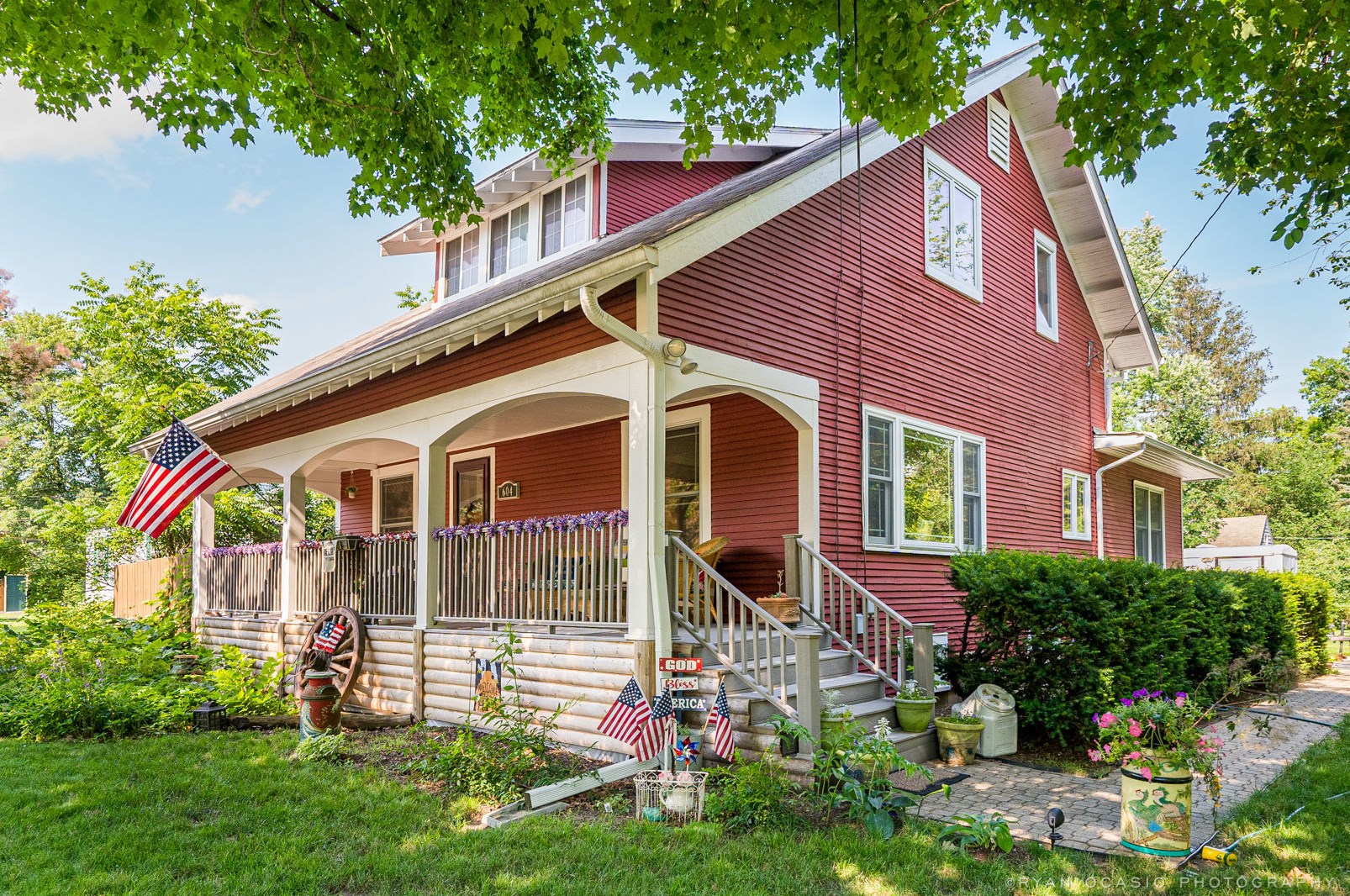 604 Normal Rd, Dekalb, IL 60115-2205