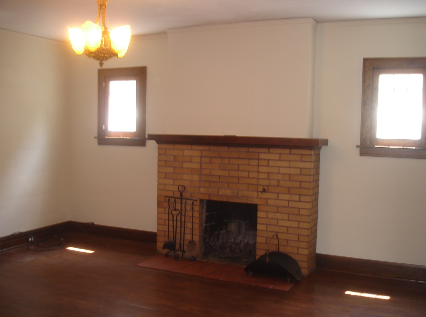 4821 Bryan Pl, Downers Grove, IL 60515