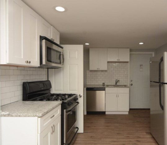 2821 W 25th St #2f, Chicago, IL 60623