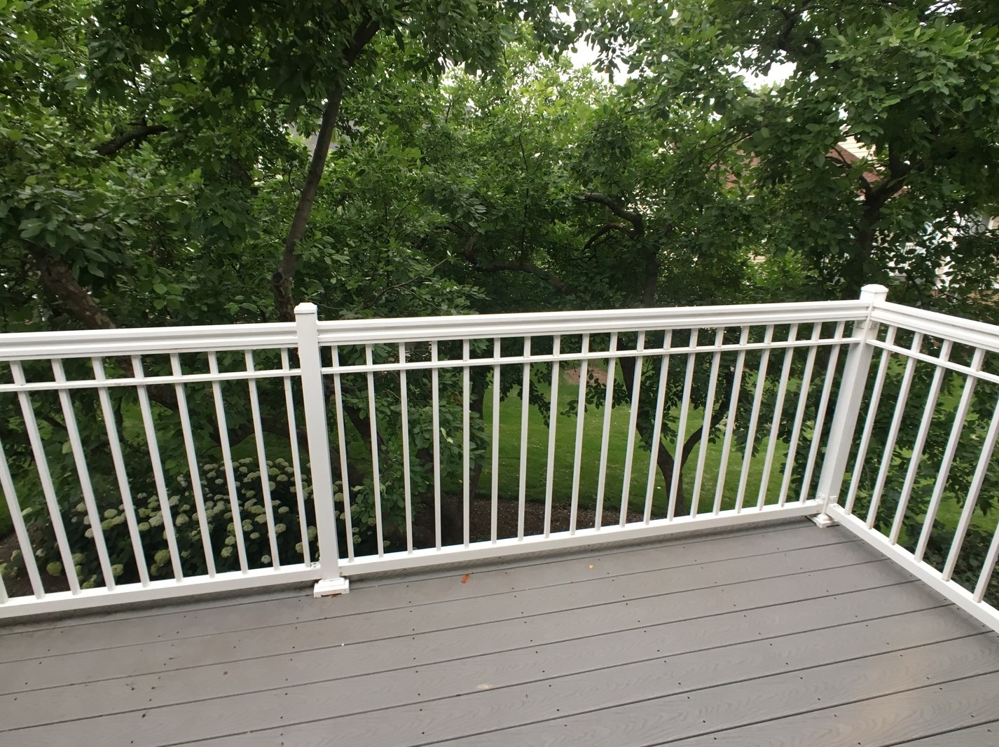 607 Berkley Ct, Schaumburg IL  60194-3660 exterior