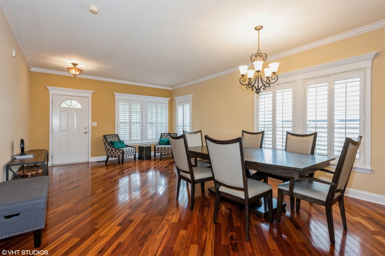 524 Holbrook Ave, Elburn, IL 60119-9417