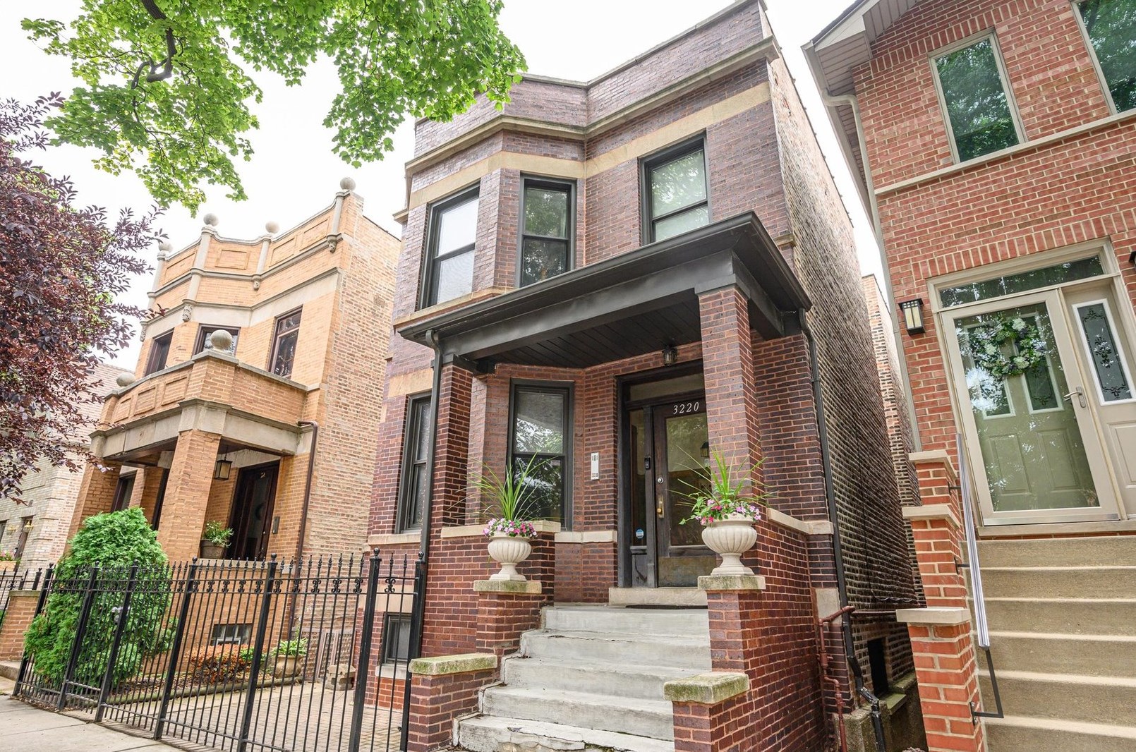 3220 Union Ave, Chicago, IL