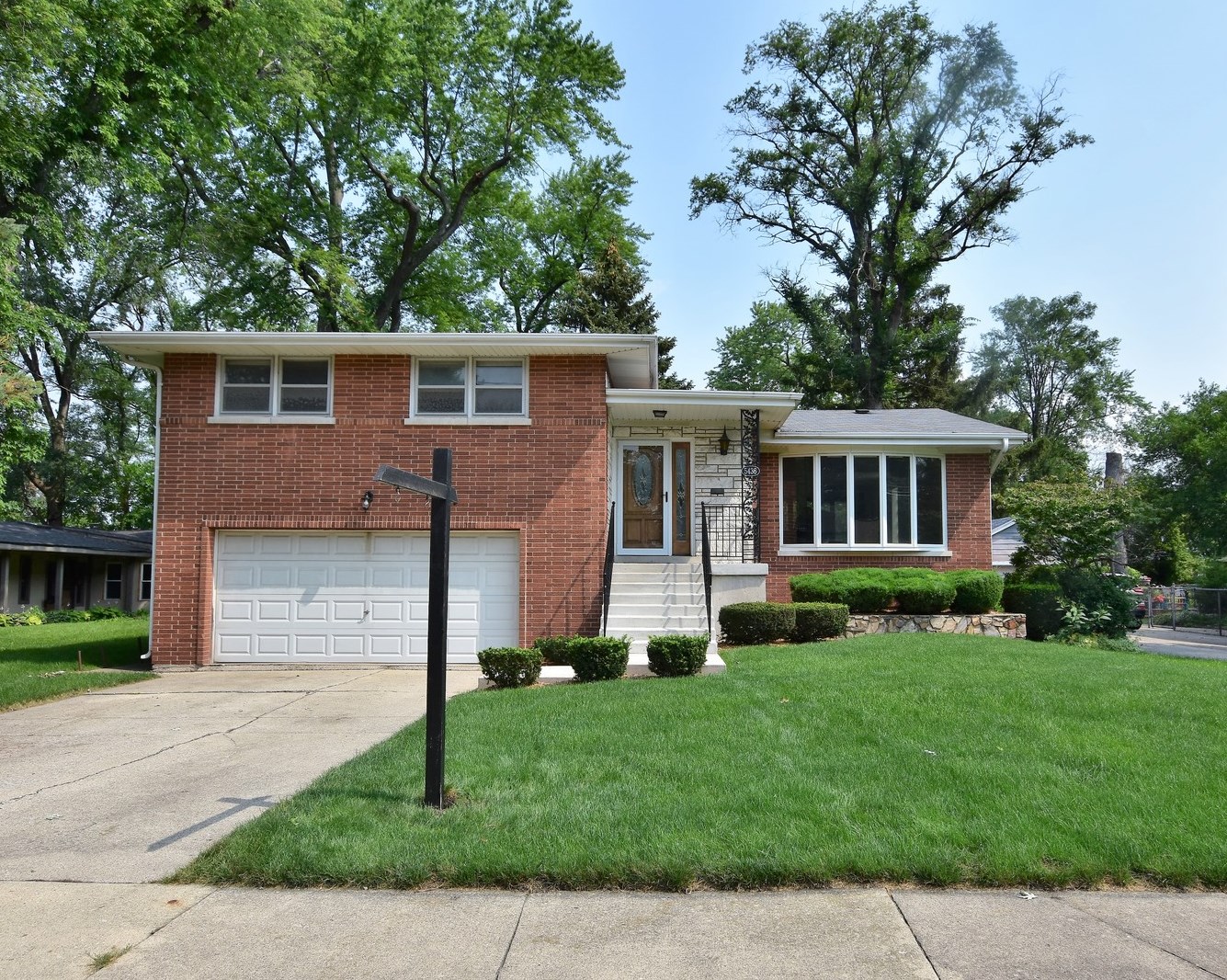 5436 Bohlander Ave, Melrose Park, IL 60163-1401