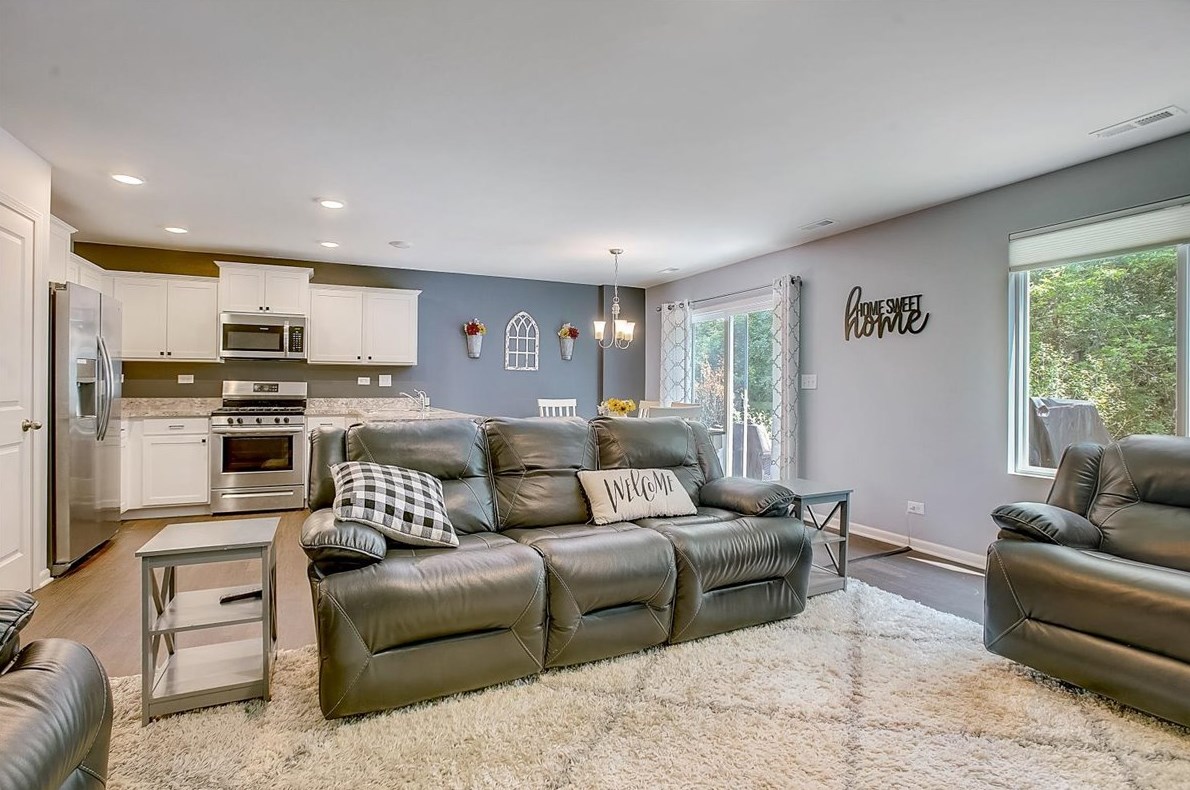 1165 Lake Dr, Trout Valley IL  60013-1612 exterior