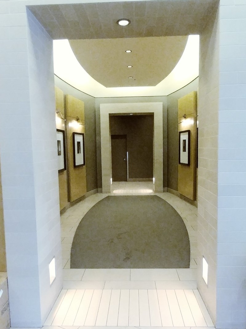 150 W Superior St #1003, Chicago, IL 60654