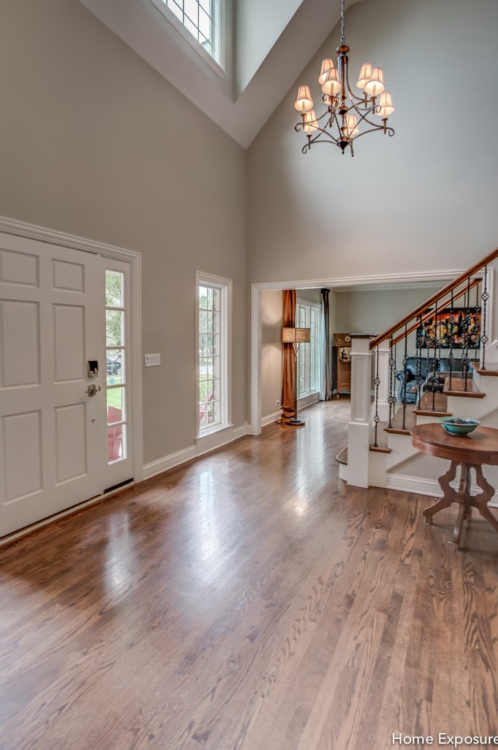 1660 Brookview Ct, Aurora, IL 60502-9451