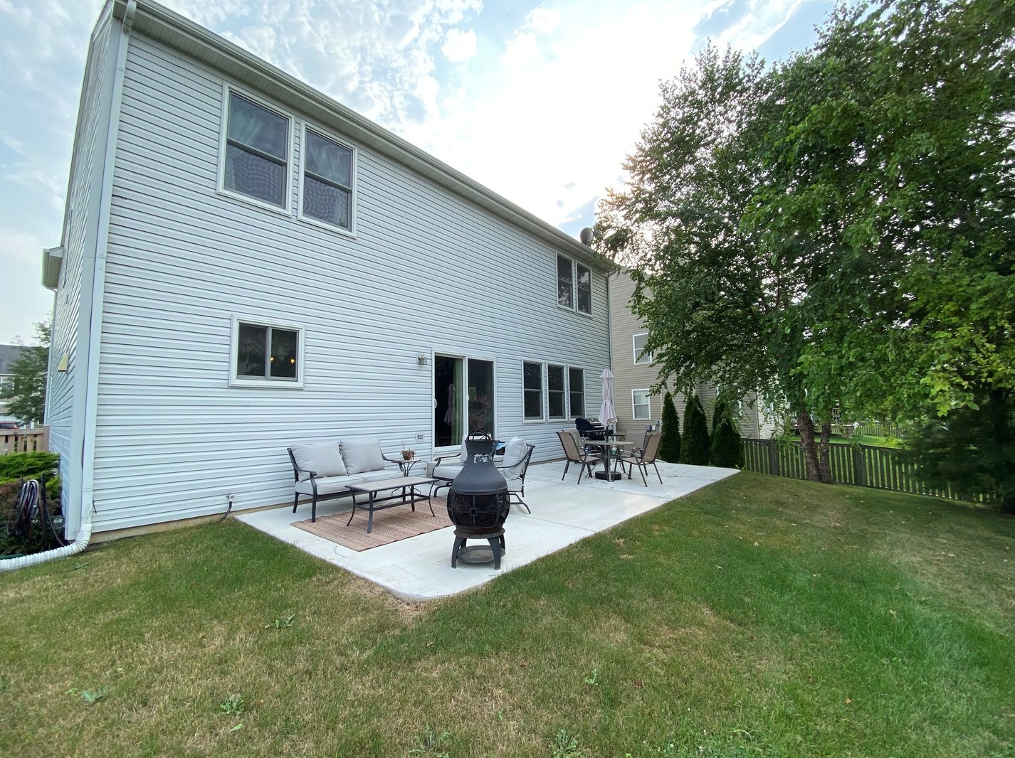 1202 Pattee Ave, Elburn IL  60119-7835 exterior