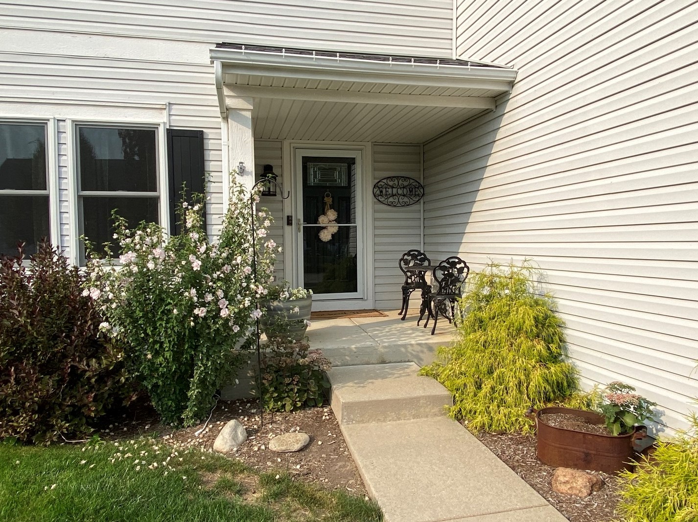 1202 Pattee Ave, Elburn IL  60119-7835 exterior