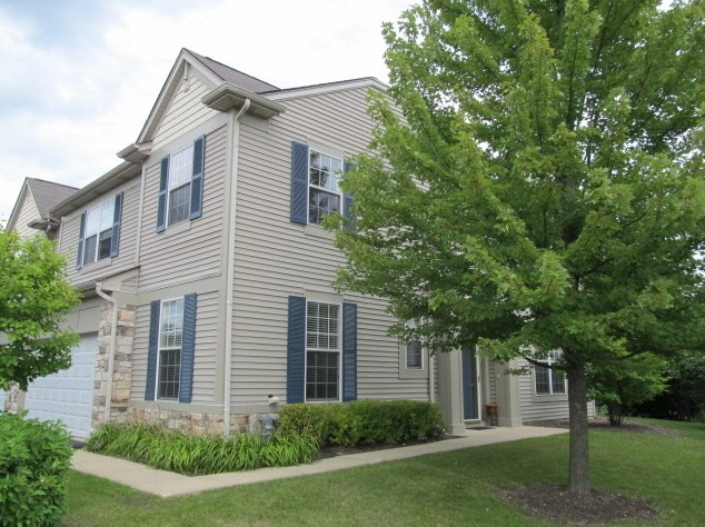 1089 Ellsworth Dr, Volo, IL 60030