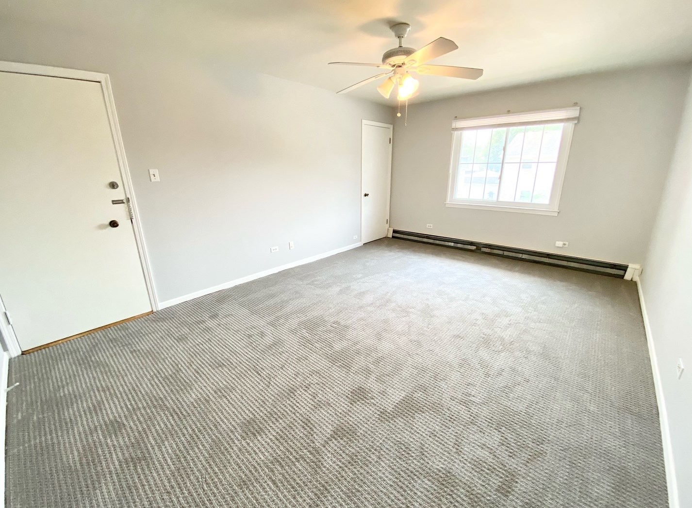 7520 Country Ln, Oak Brook IL  60561-4621 exterior