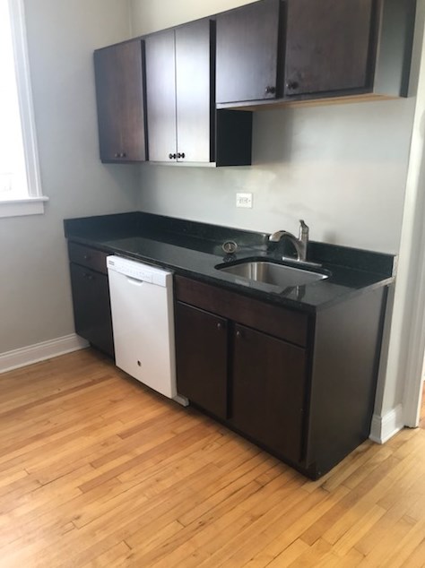 734 Reba Pl #e3, Evanston, IL 60202