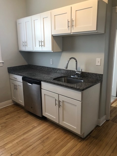 734 Reba Pl #e2, Evanston, IL 60202