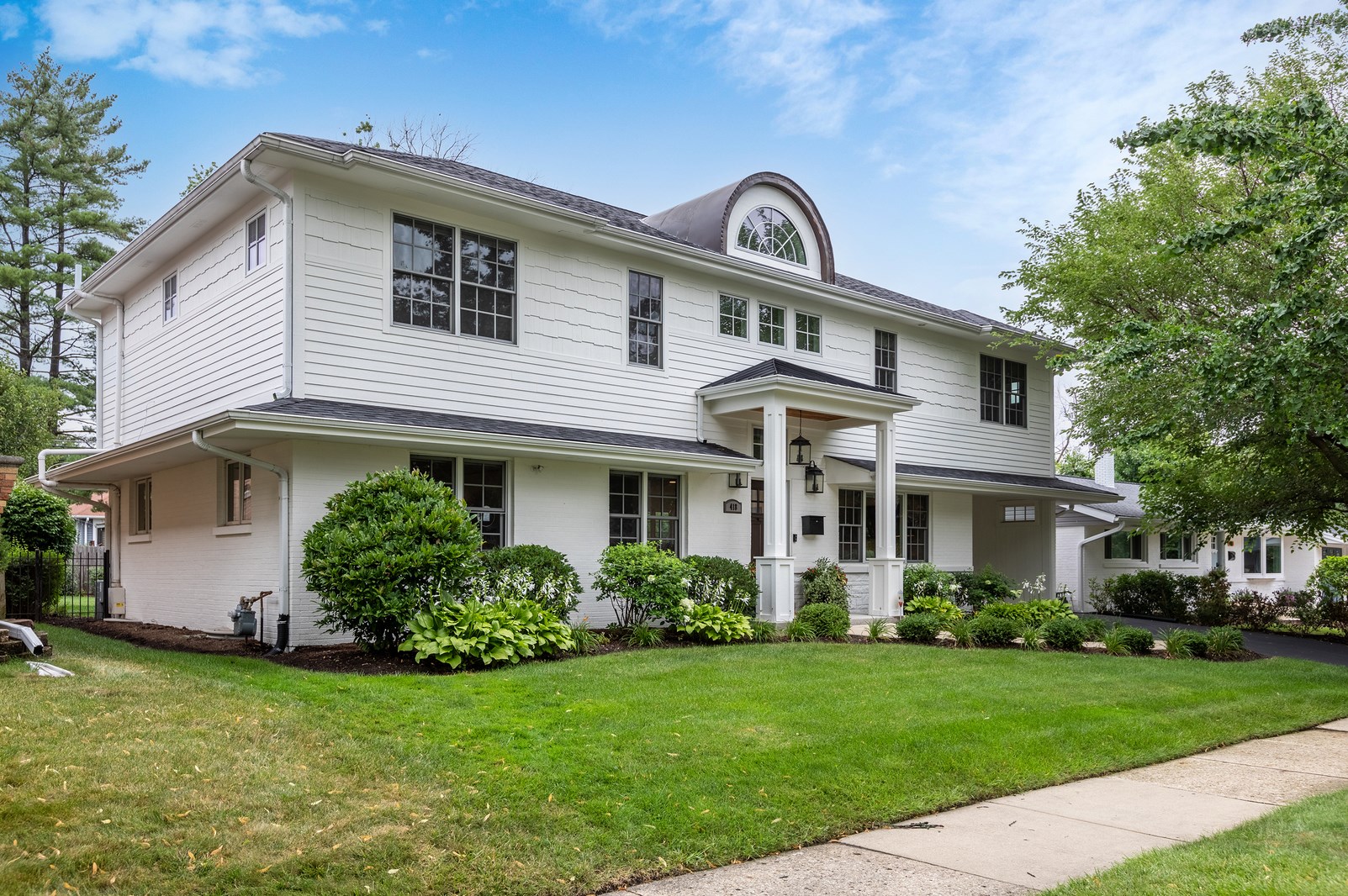 418 Austin St, Downers Grove, IL 60515-3862