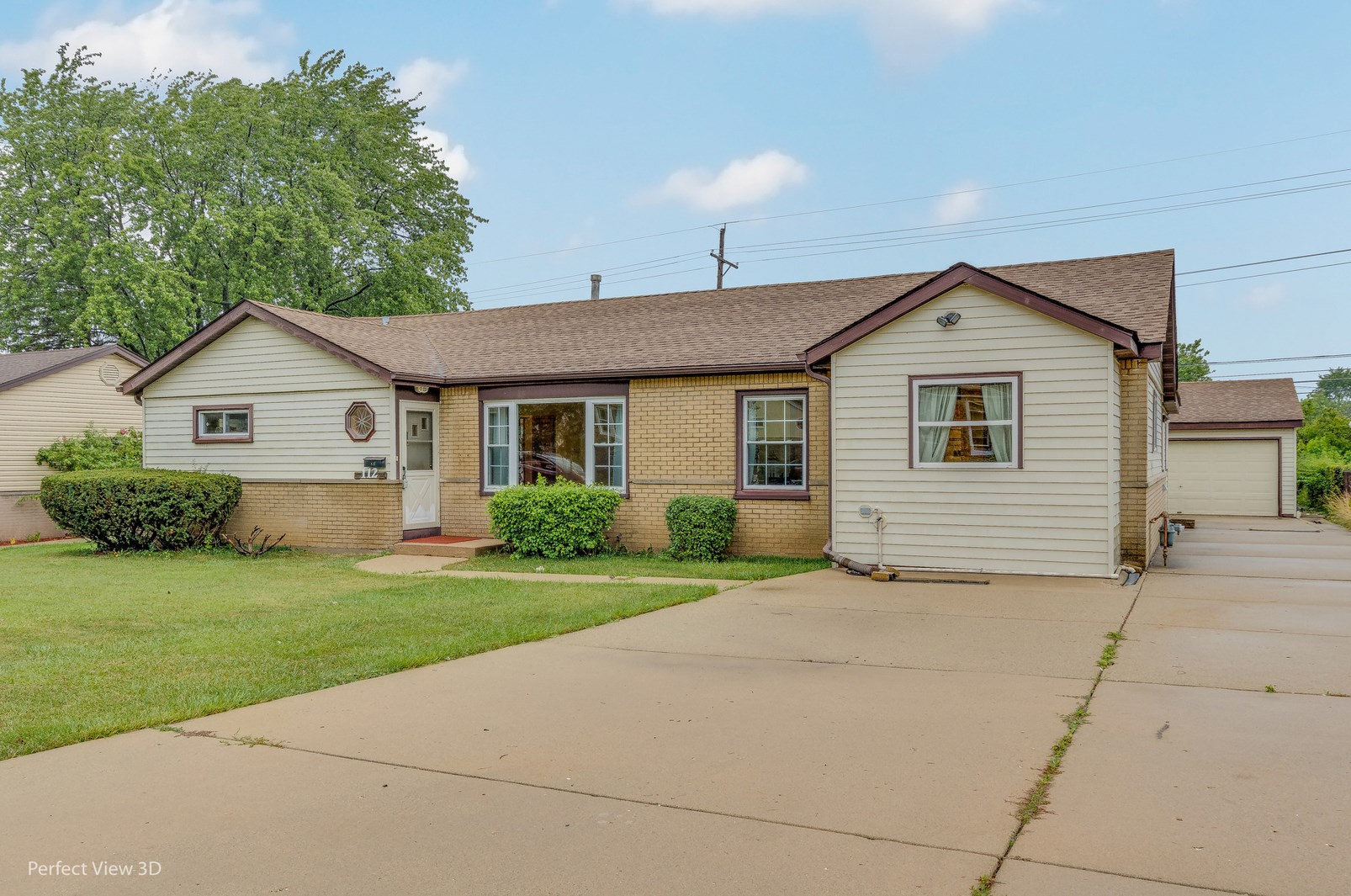 112 Berkley Ln, Hoffman Estates, IL 60169-1841