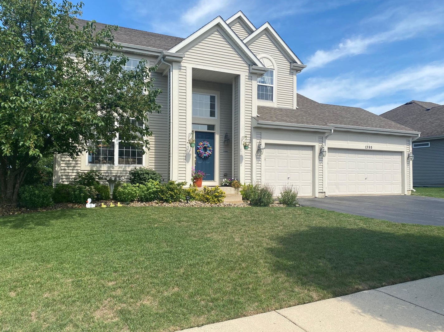 1395 Wentworth Dr, Volo, IL 60020-3416