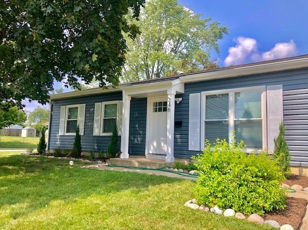 246 Tallman Ave, Romeoville, IL 60446-1746