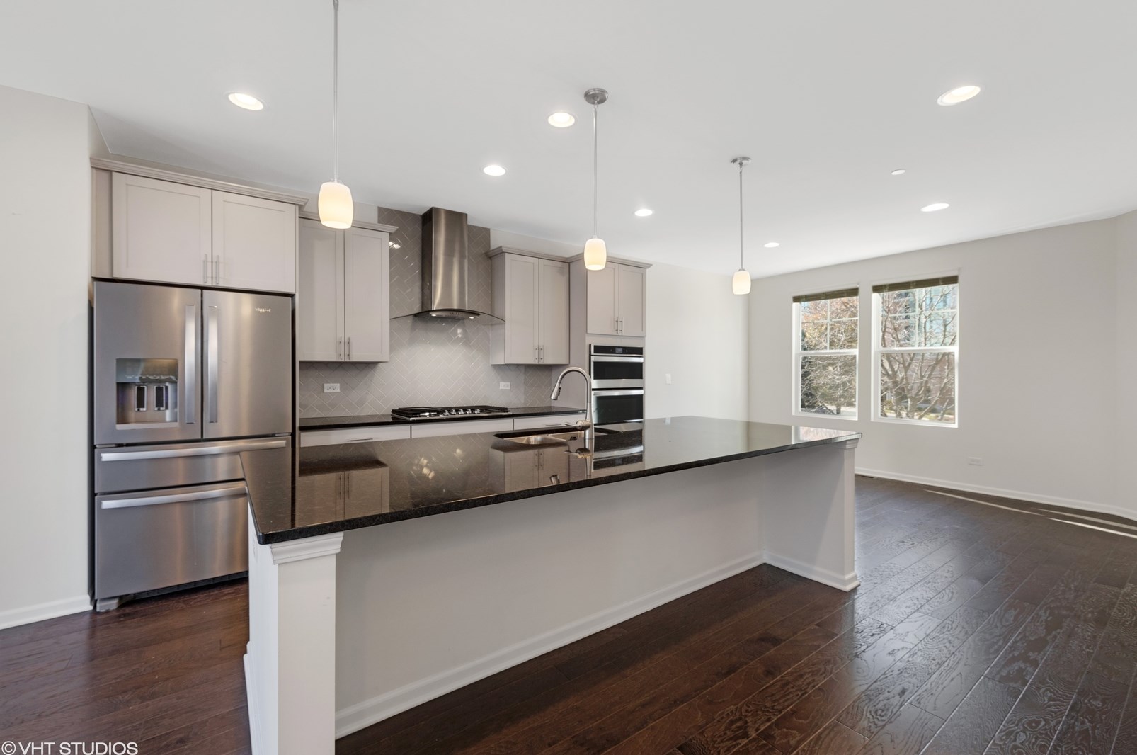 6419 Double Eagle Dr #6419, Downers Grove, IL 60517