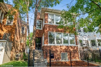 4023 N Kilbourn Avenue - Photo 1