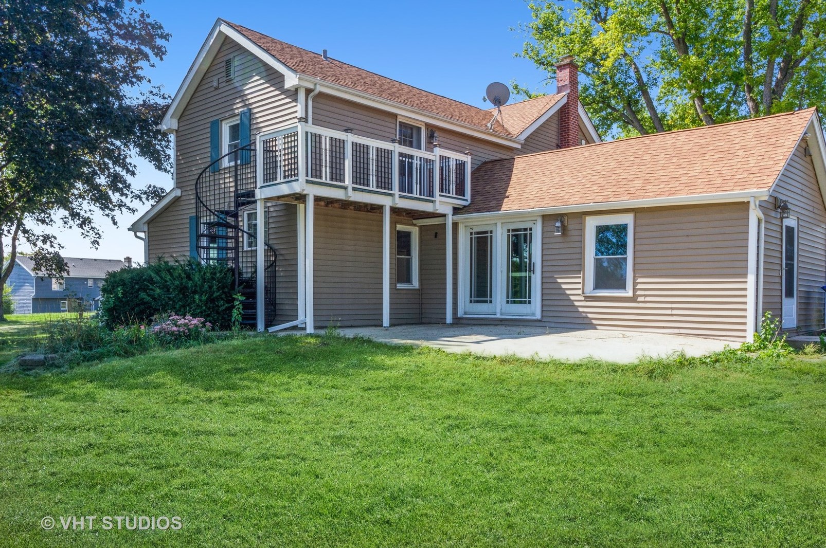 1712 Ringwood Rd, Volo, IL 60051-6295