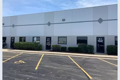 72 Stonehill Road, Oswego, IL 60543 - Photo 1