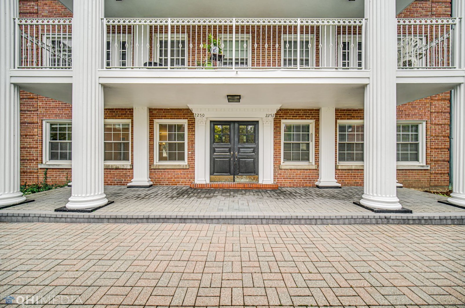 2250 Sherman Ave, Evanston, IL 60201-2461