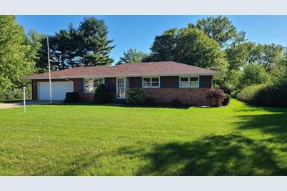 1411 Lilac Lane - Photo 1