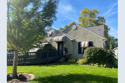 1741 Prospect Avenue - Photo 1