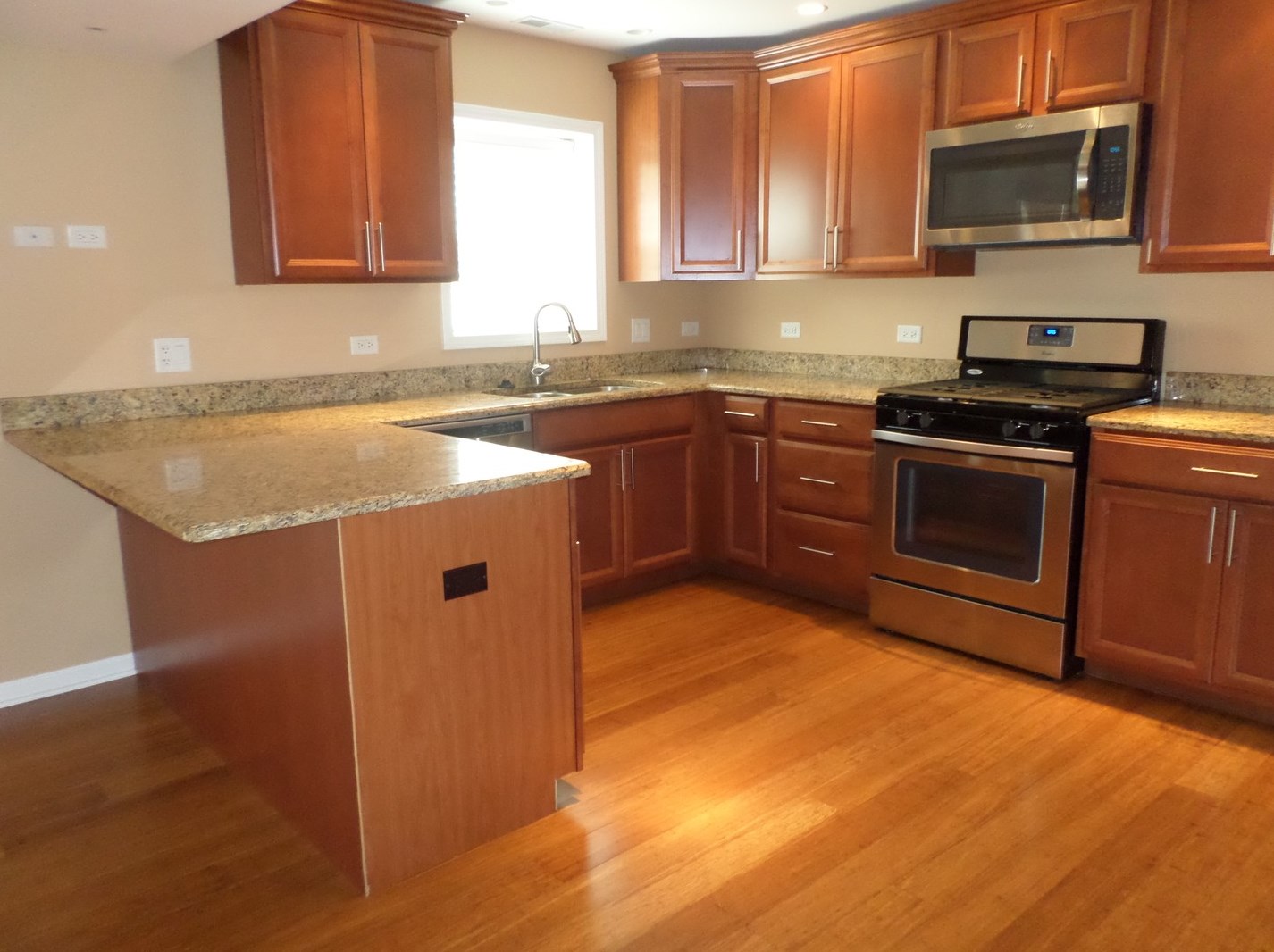 5753 Carpenter St, Downers Grove IL  60516-1354 exterior