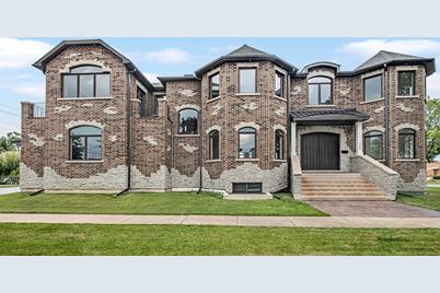 7408 W Berteau Avenue - Photo 1