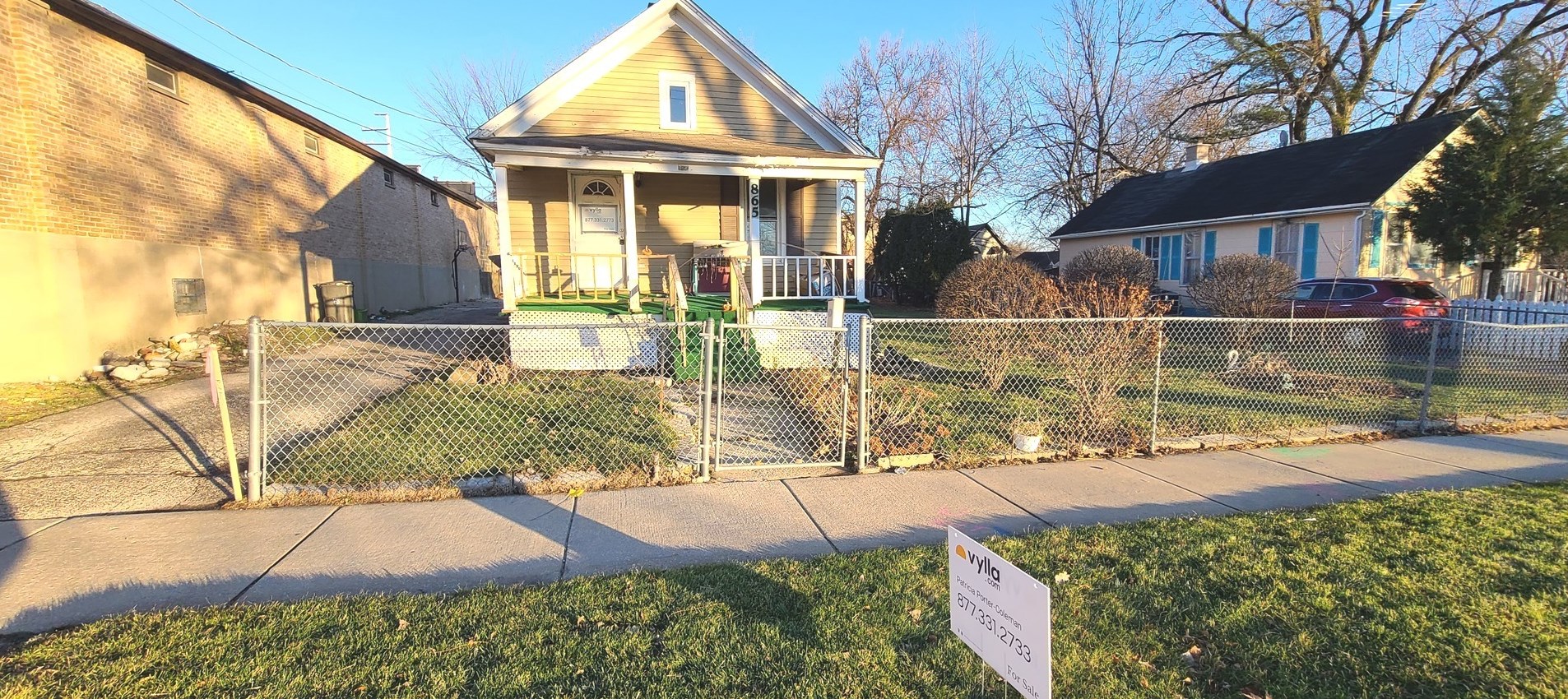 865 Elizabeth St, Hoffman Estates, IL 60120-8331
