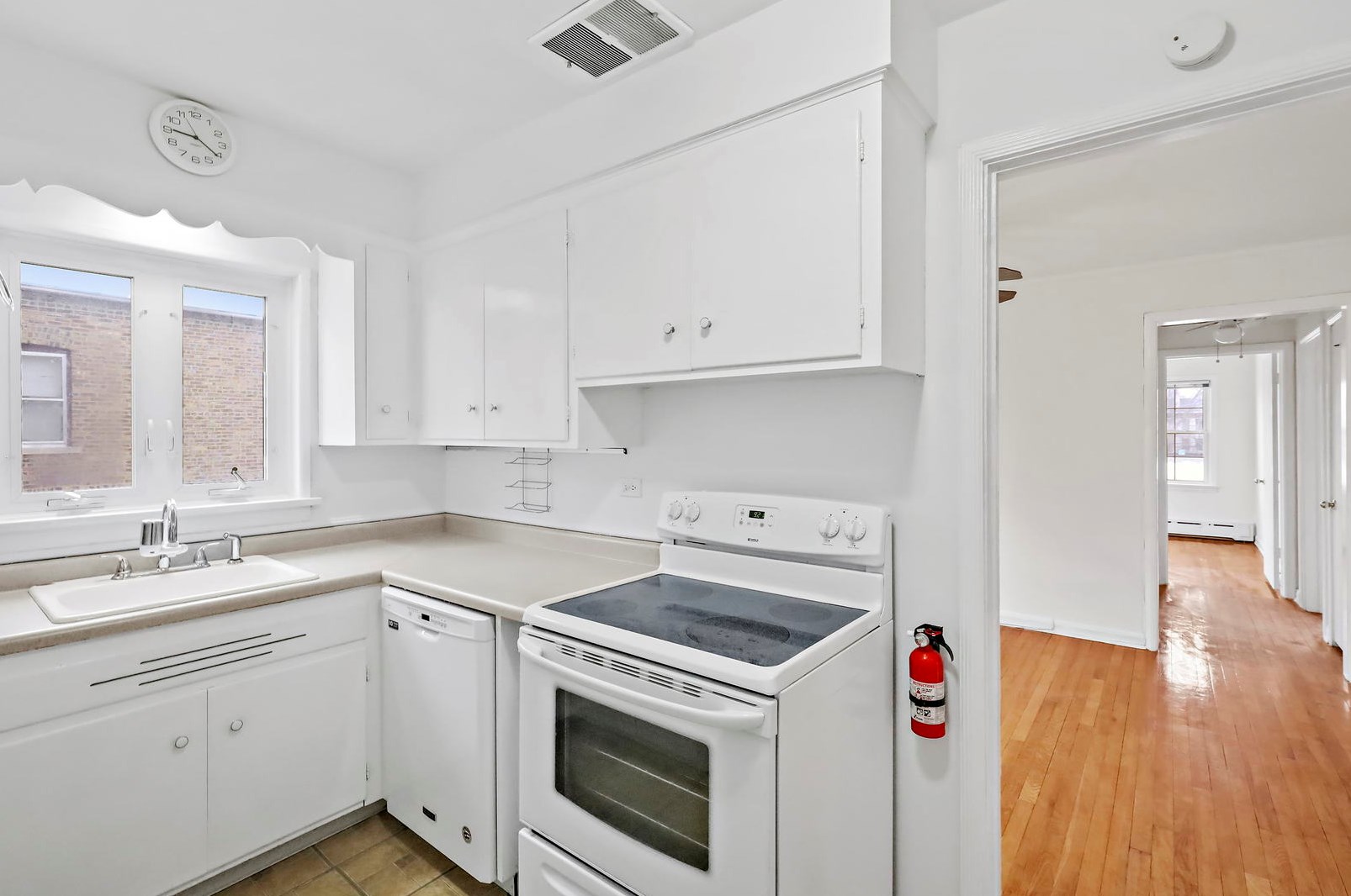 2248 Sherman Ave, Evanston, IL 60201-2440