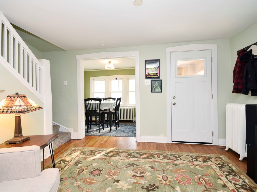 709 Greenleaf St, Evanston, IL 60202-1331