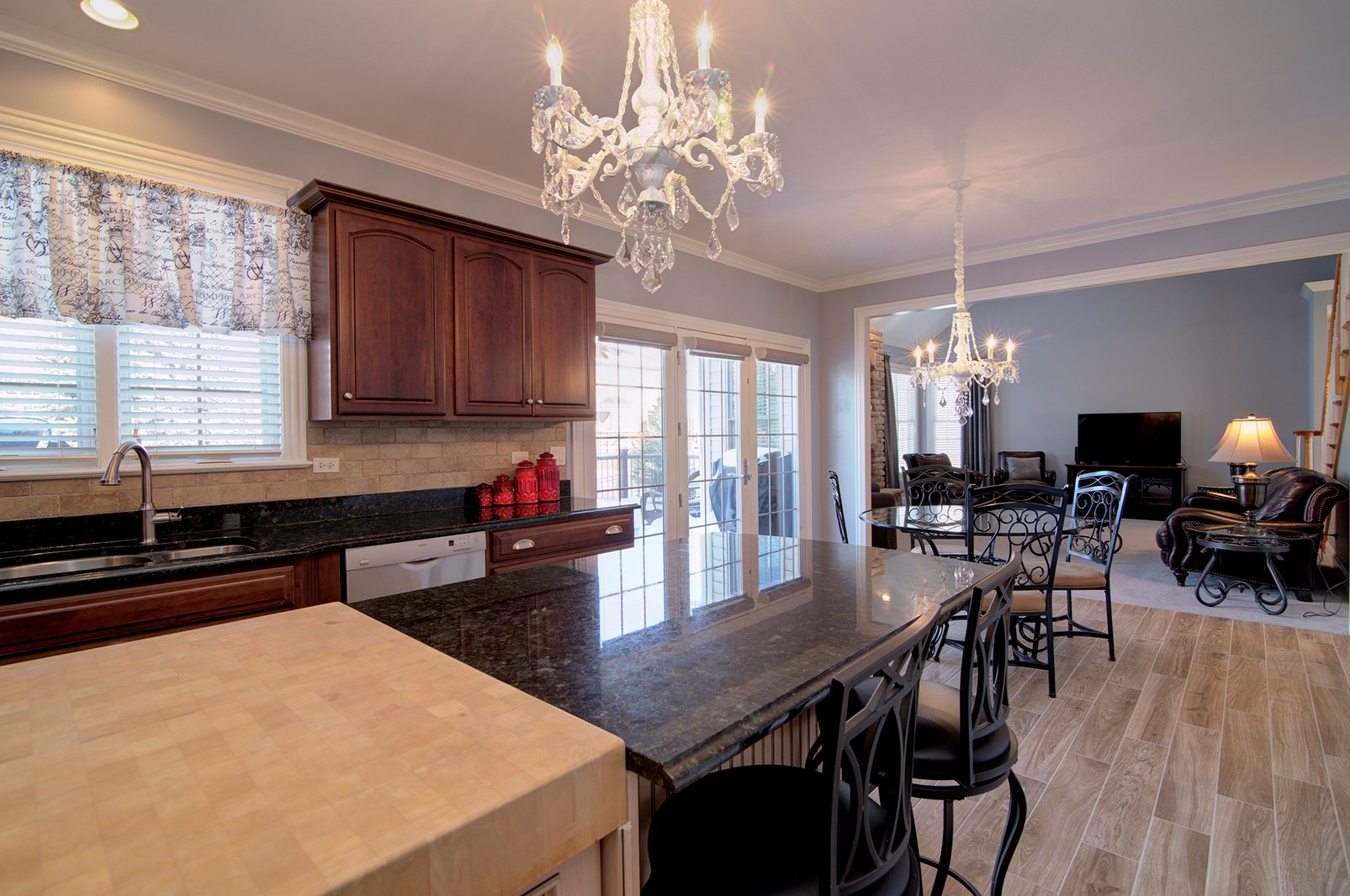 1108 Independence Ave, Elburn IL  60119-7833 exterior