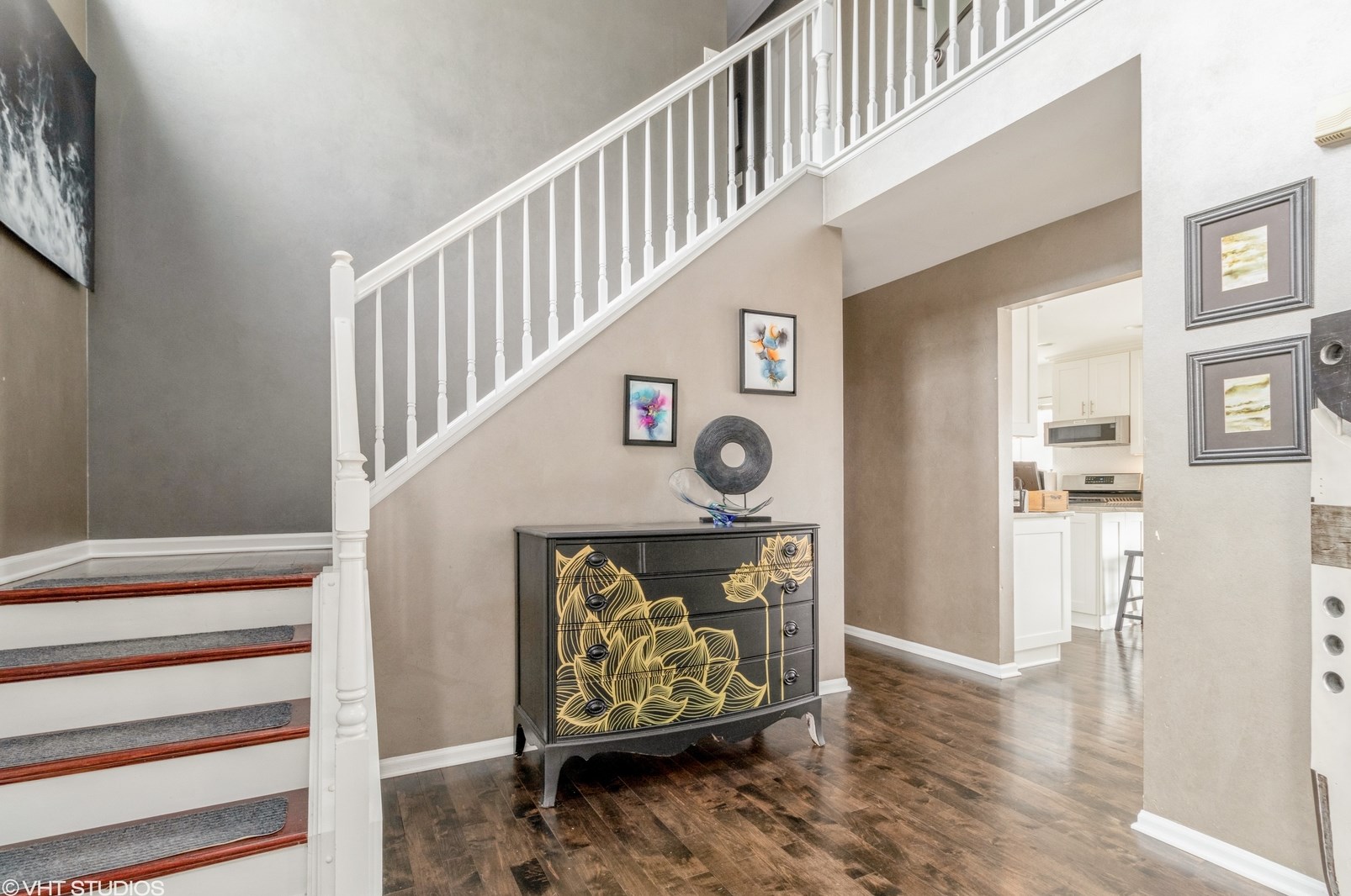 400 Melissa Cir, Romeoville, IL 60446-5159