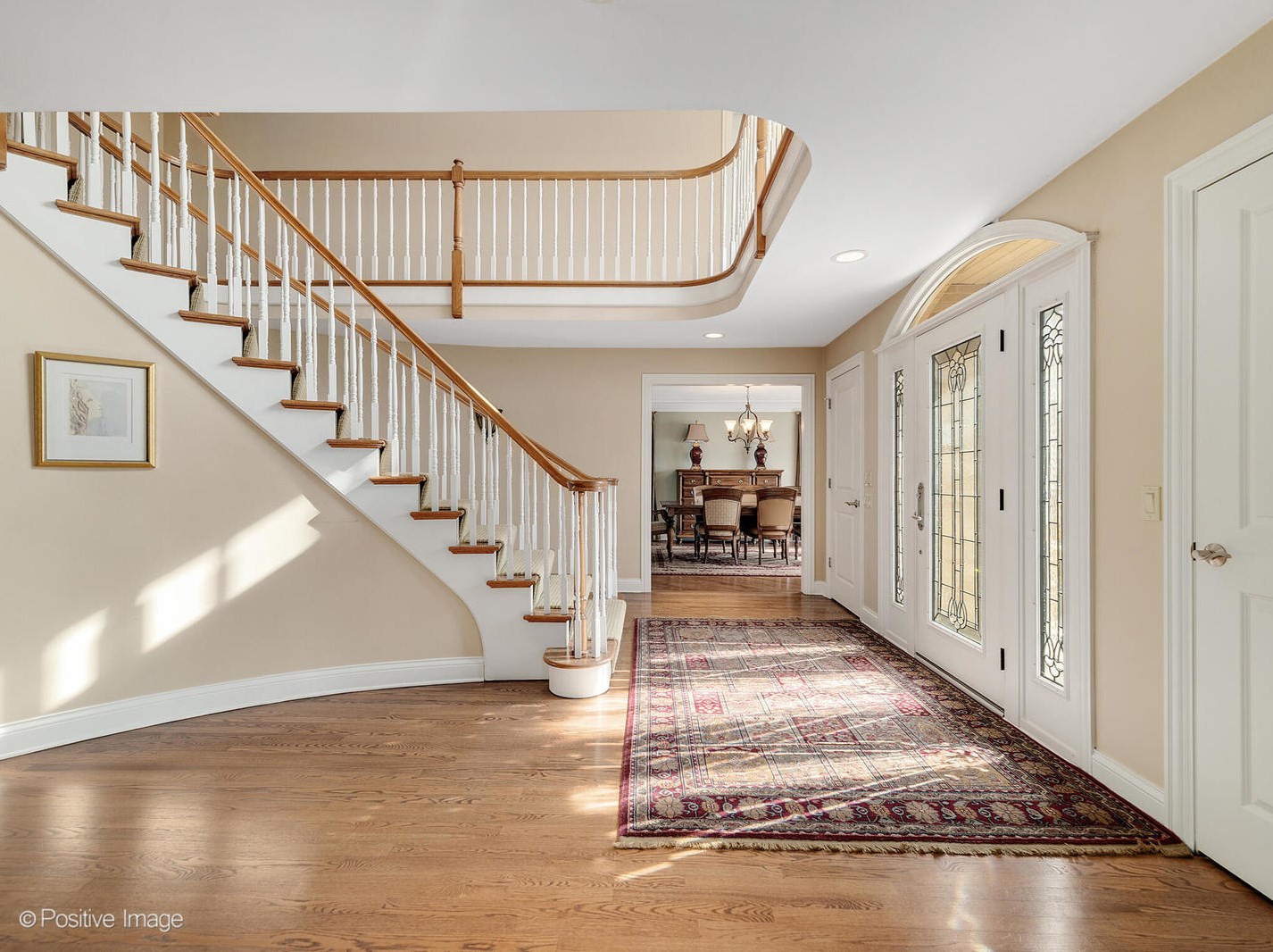 404 Midwest Club Pkwy, Oak Brook, IL 60523-2528