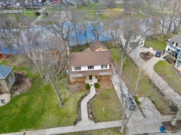 616 Chapel St, Ottawa, IL 61350