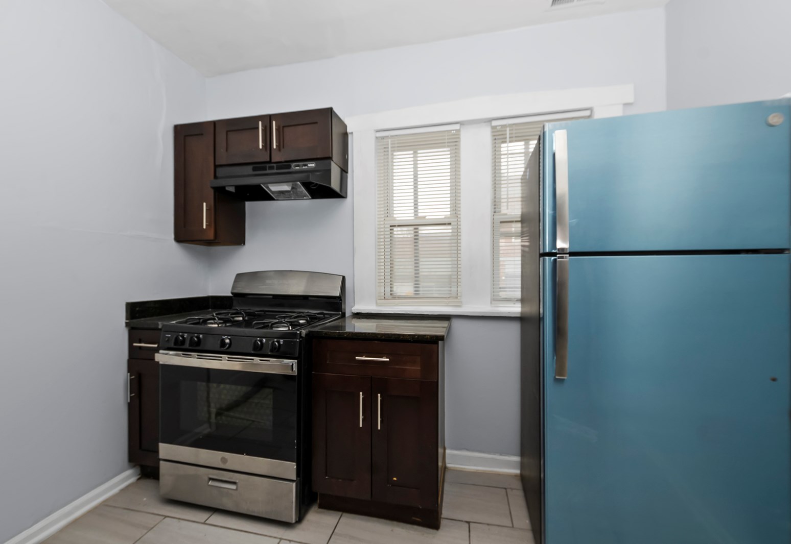 6106 S Eberhart Ave Apt 1e, Chicago, IL