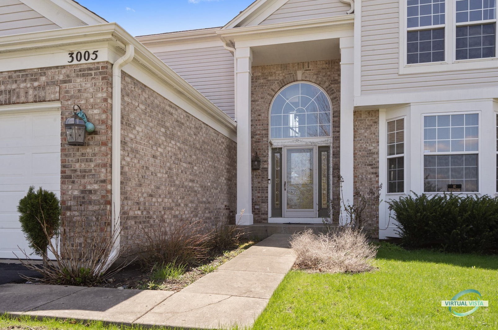 3005 Spinnaker Dr, Aurora, IL 60503-5744