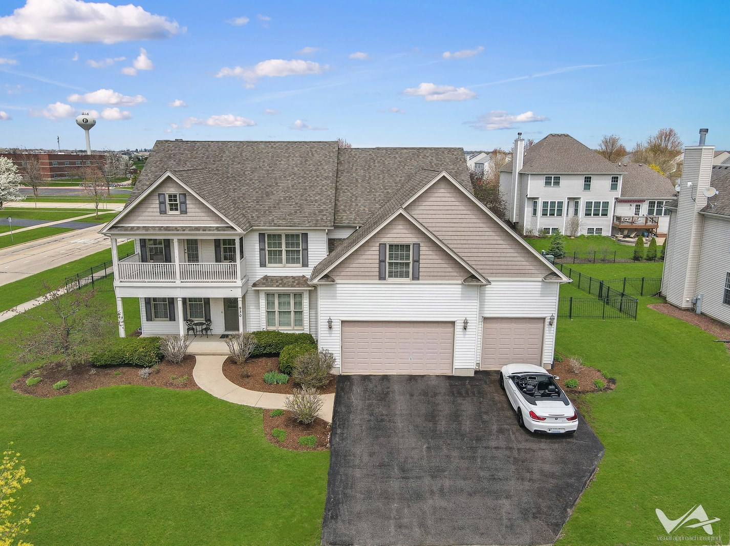 930 Citizen Ave, Elburn, IL 60119-7810