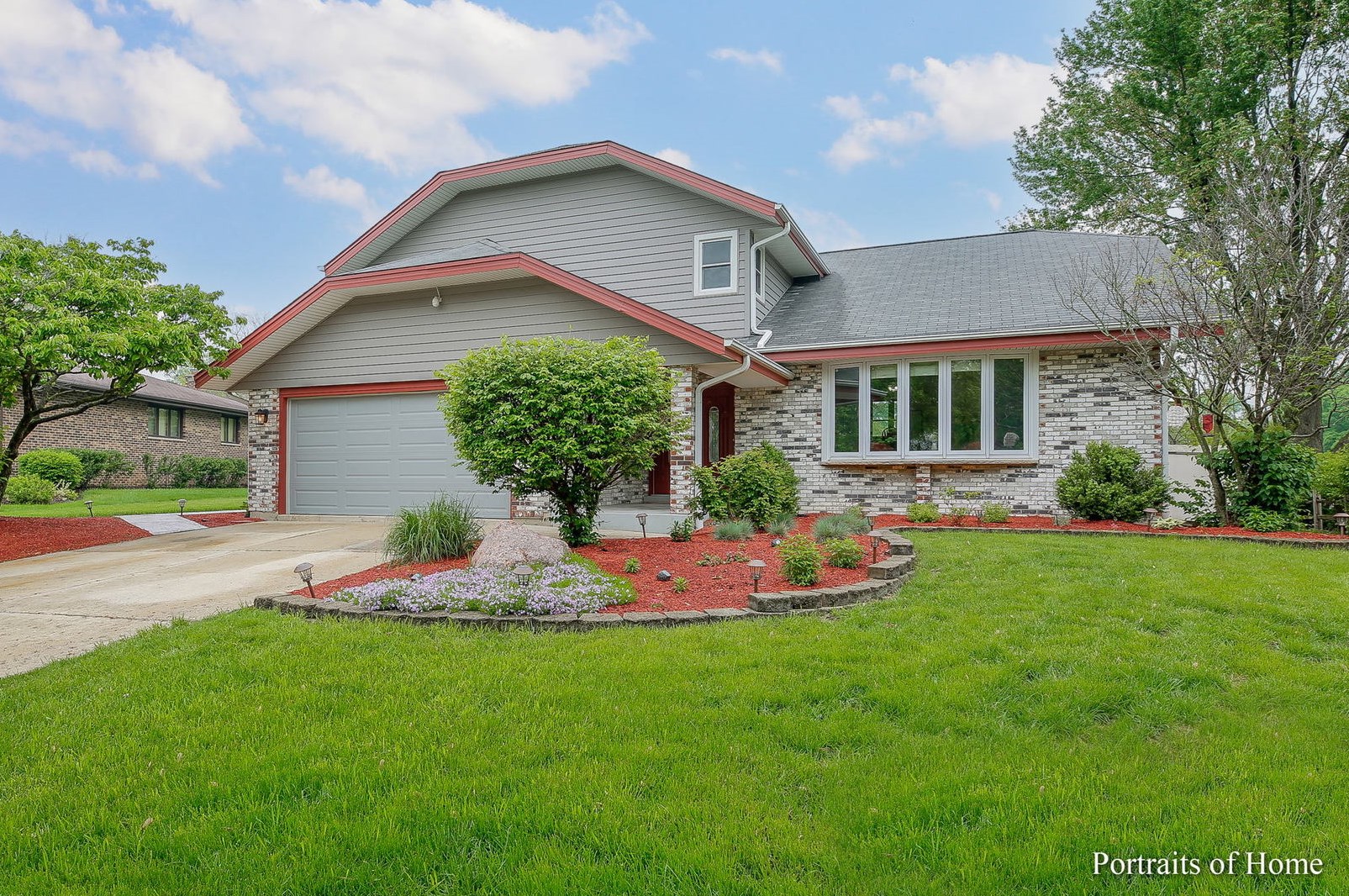 904 Lancaster Ave, Downers Grove, IL 60516-2908