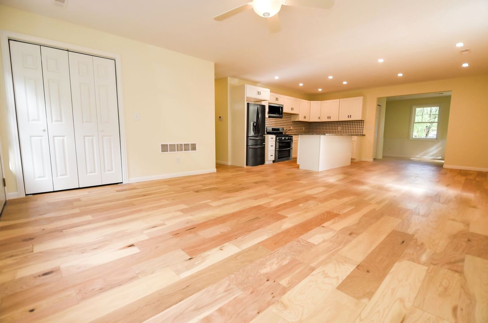 457 Martin St, Nelson, IL 61021-1849