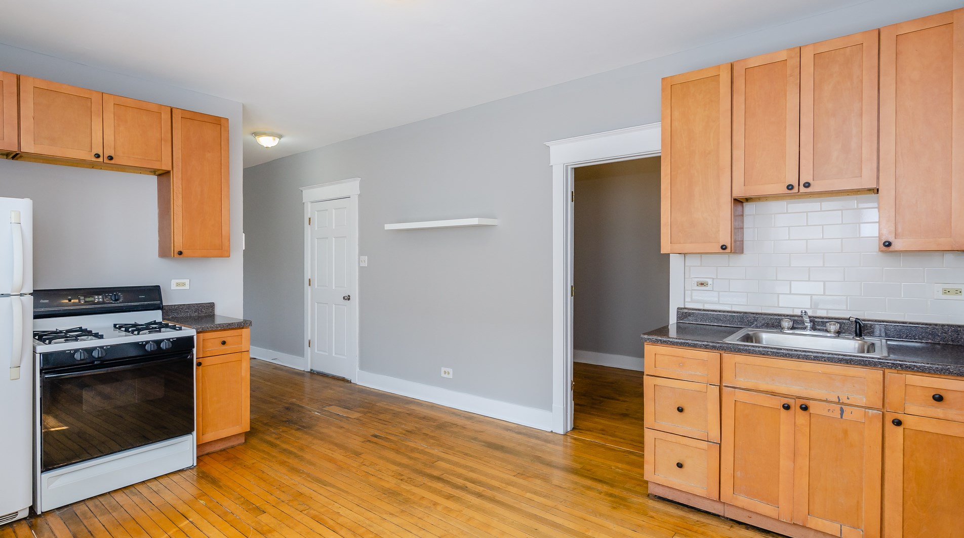 2639 W 25th St #2f, Chicago, IL 60623