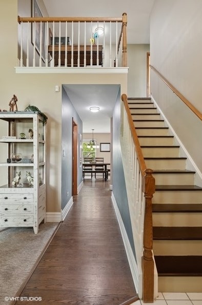 331 Dorchester Ln, Volo, IL 60030-3430