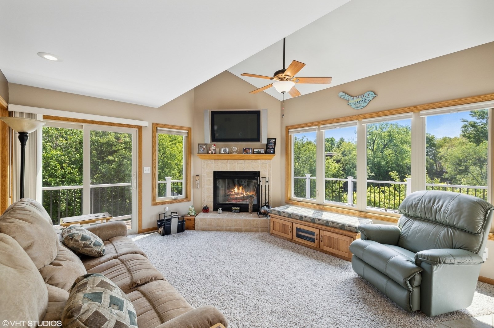 282 Fossil Ridge Rd, Lorenzo, IL 60481-8571