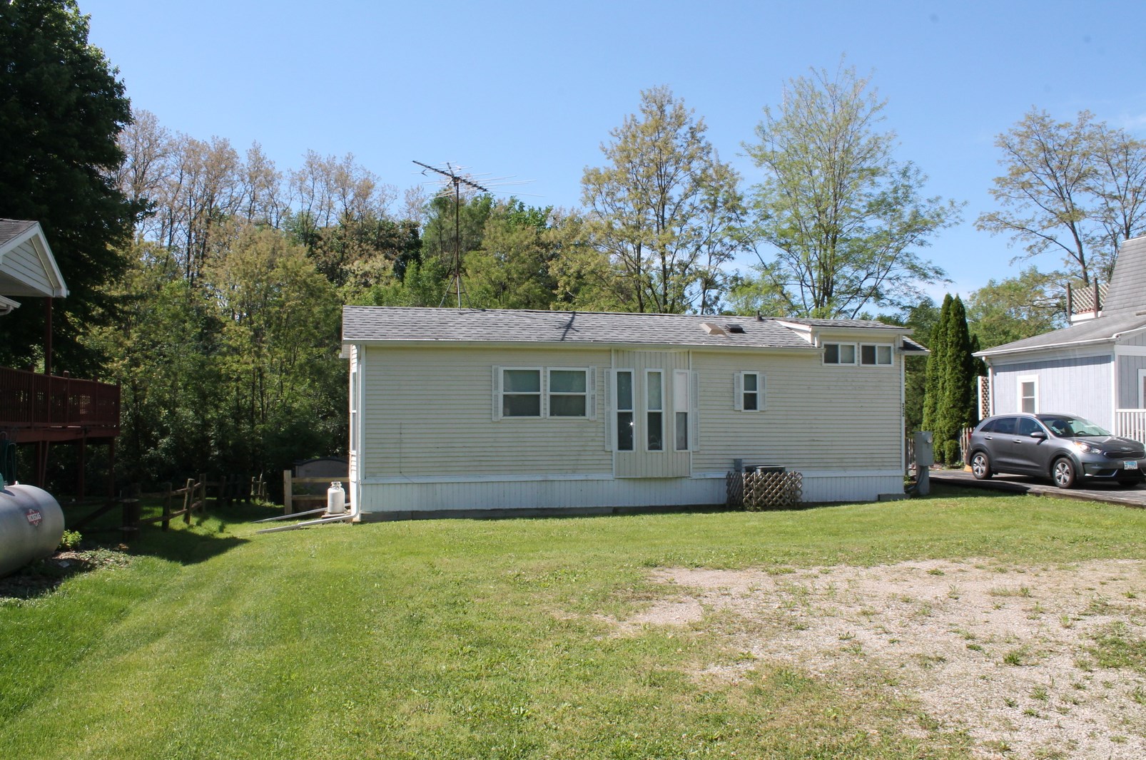 272 Fossil Bay Ct, Lorenzo, IL 60481