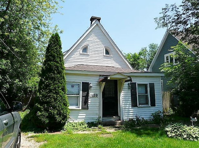 1159 East End Ave, Volo, IL 60073