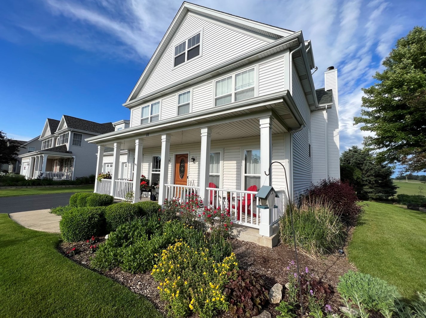 1111 Collins Dr, Elburn, IL 60119-9176