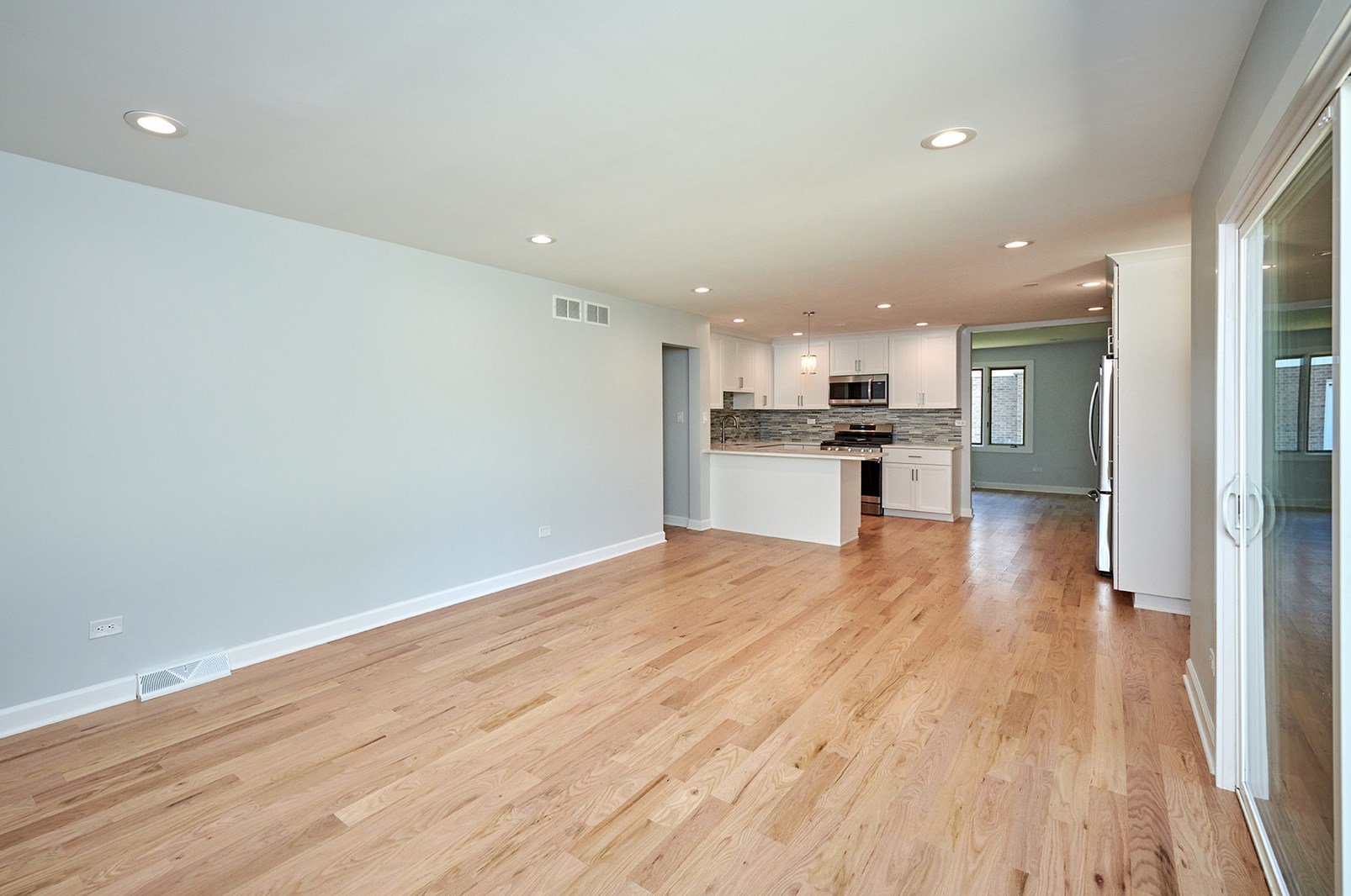 1310 67th Pl, Downers Grove IL  60516-3326 exterior
