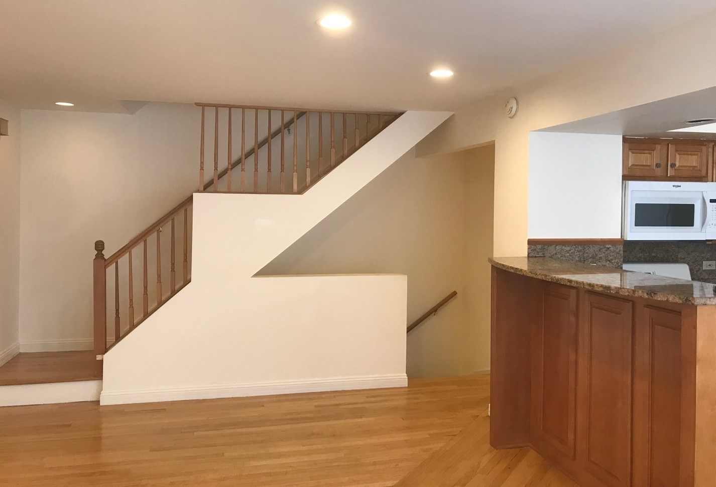320 Inverrary Ln, Bannockburn, IL 60015